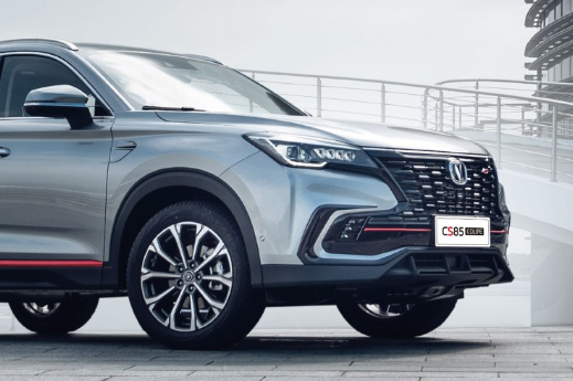 HIGH-END SUV THAT REFLECTS YOUR LIFESTYLE