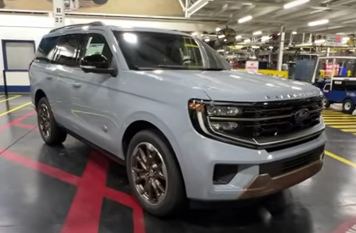 2025 Ford Expedition | Review